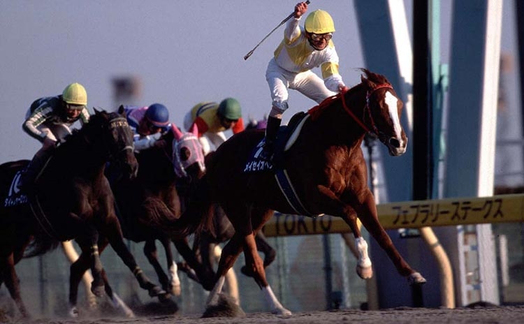 地方所属馬として唯一JRAG1を勝利しているメイセイオペラ(写真は1999年フェブラリーS、撮影：下野雄規)