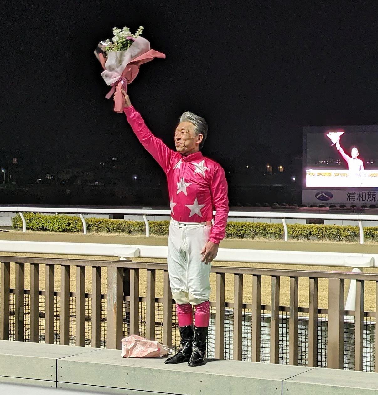 【地方競馬】“Ｍｒ．ＰＩＮＫ”内田利雄騎手が浦和で引退セレモニー「こんな幸せなジョッキー人生はない」