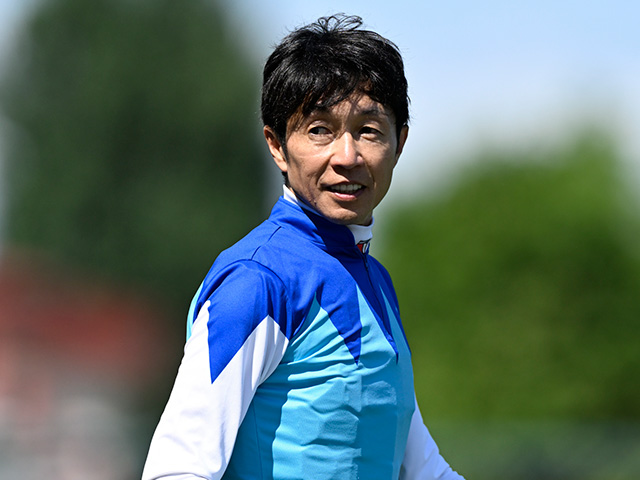 武豊騎手が39年連続JRA重賞勝利 アドマイヤテラで目黒記念制す