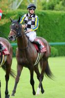  �ڿ��Ϳ�ʹ�ա�3�ֿ͵��Υ���Х�ˤ�3��ǵƲ־����������������ʿ����ּ��ˤĤʤ��붥�Ϥ��Ǥ��ޤ�����