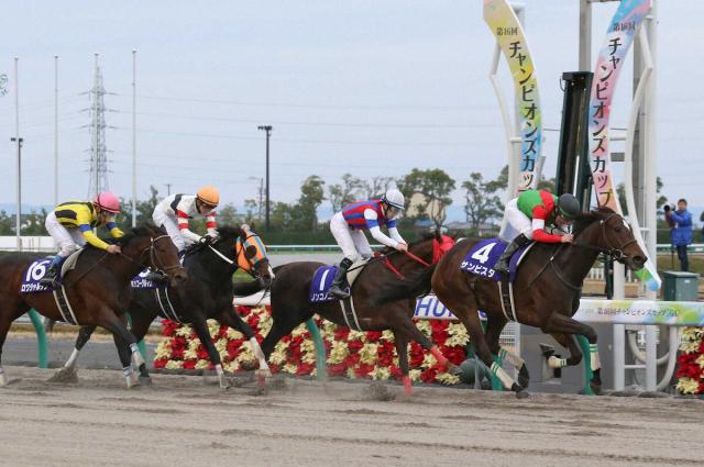 【追憶のチャンピオンズC】15年サンビスタ　名調教師も絶叫!　牝馬劣勢の一戦を制した隠れた名牝