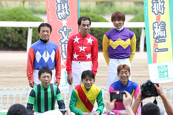 地方競馬 里帰り 的場文男騎手は勝利ならず 明日は浦和で騎乗 佐賀競馬 競馬ニュース Netkeiba Com