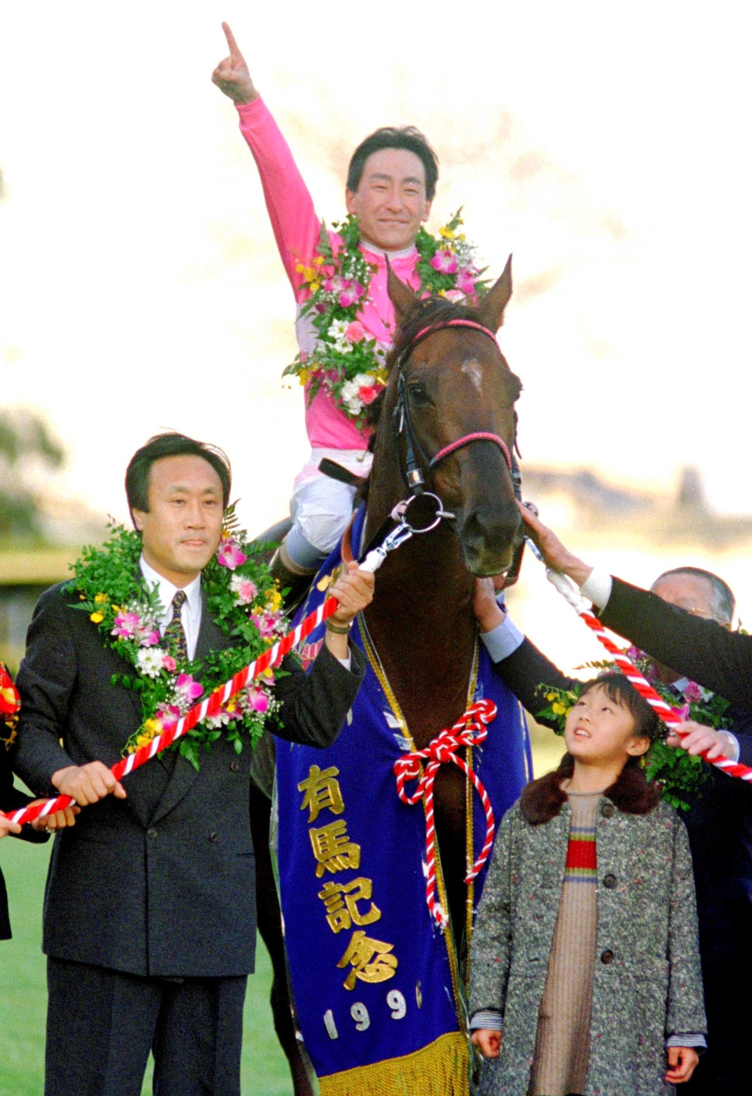 有馬記念】売上875億円がギネス記録に サクラローレルが制した