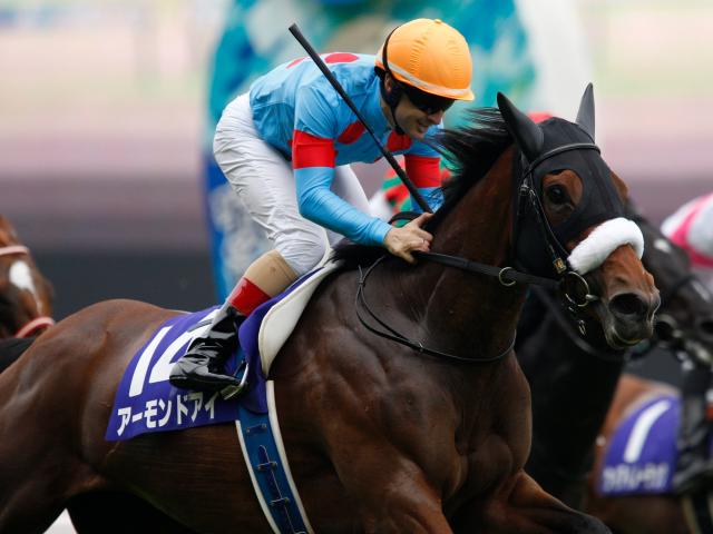 【5/17の注目厩舎・国枝栄厩舎】アーモンドアイGI7勝目へ視界良好/馬三郎