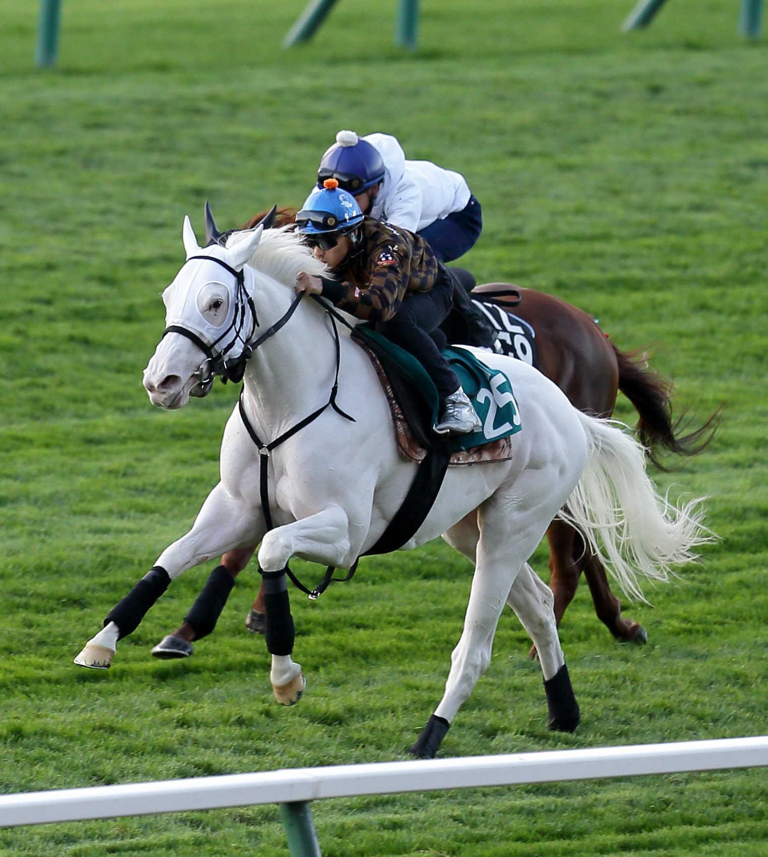 札幌２歳ｓ ソダシ弾む 迫力走 白毛馬初ｊｒａ芝重賞ｖ 能力的チャンス 競馬ニュース Netkeiba Com