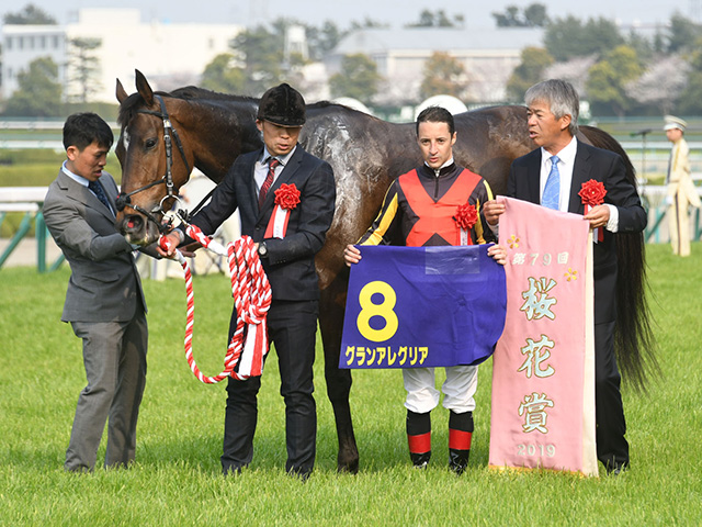 ｊｒａ賞決定 競走馬部門一覧 年度代表馬はアーモンドアイが2度目の受賞 競馬まとめニュース Netkeiba Com