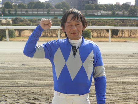 愛知の竹下太騎手、地方通算1500勝達成