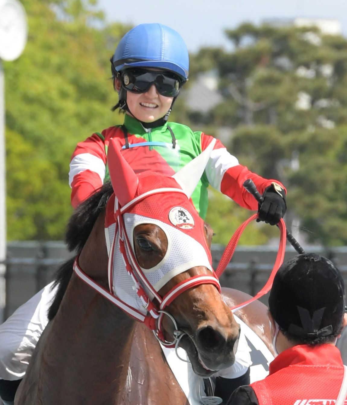 古川奈穂 初参戦の函館で逃げ切りｖ 今年６勝目 通算１３勝目 競馬ニュース Netkeiba Com