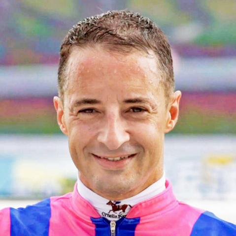 ルメール騎手が自身初となる夏の新潟リーディング当確!　新潟2Rをヴァルキリーバースで制す