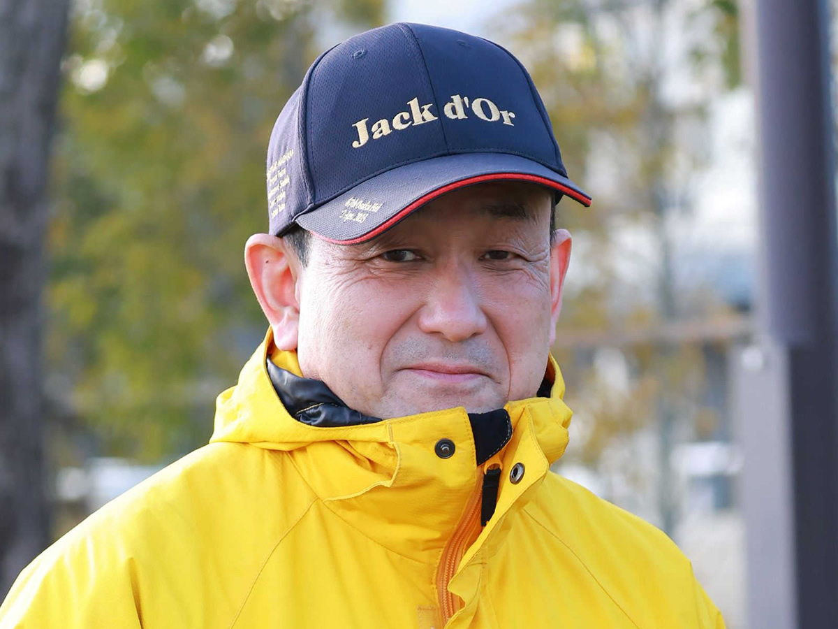 クラウンインジエア　藤岡厩舎ゆかりの血統馬　師も全兄ジャックドール級の期待