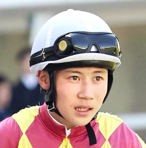 遠藤汰月騎手が乗り替わり　東京1Rでゴール入線後に落馬