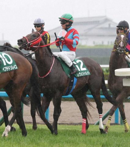【平安S】レヴォントゥレット3着　粘って好配演出　鮫島駿「迷わずハナを主張した」