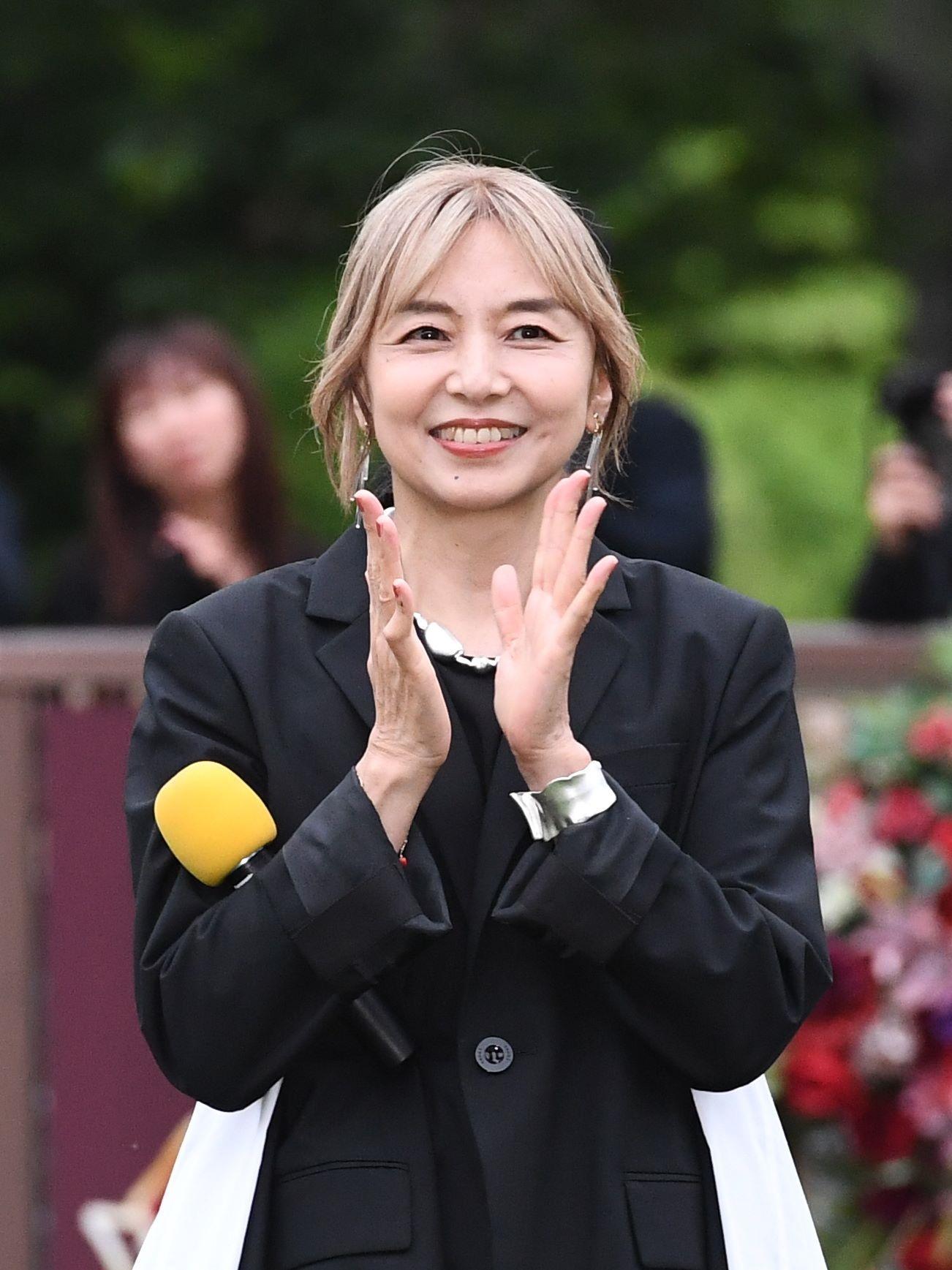 オークスＶのシュタルケ騎手に大物女優が質問攻め「馬と心を通わせるには？」　ロンバケから２９年