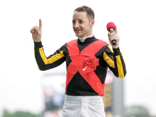 C.ルメール騎手がJRA通算勝利数で単独9位に 「また勝ちたいので、頑張ります」