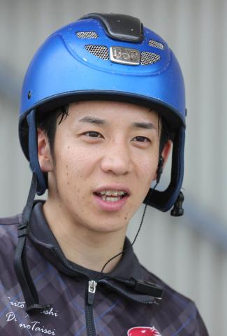 【POG】25年の2歳世代一番星を狙うツーエムボヌール　団野大成騎手は「身体能力が高そうなイメージ」と好感触