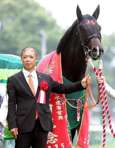 【安田記念】復活ジャンタルマンタルが3年連続のマイルG1勝利　高野調教師「第2章が始まったと思います」