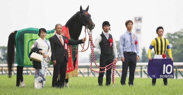 【安田記念】社台F　16年ロゴタイプ以来の7勝目　社台RHは86年以来の2勝目