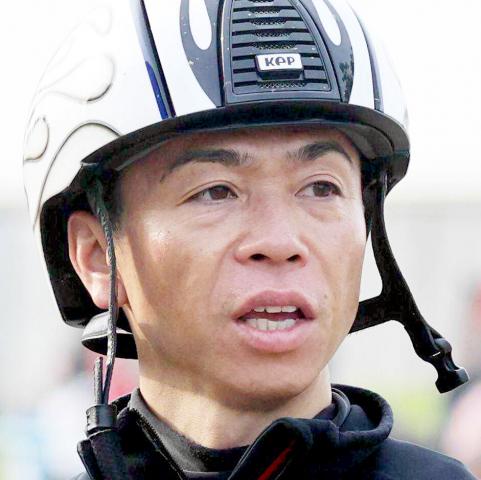【東京6R・2歳新馬】北村宏司騎手が検査のためキタイノホシは内田博幸騎手に乗り替わり