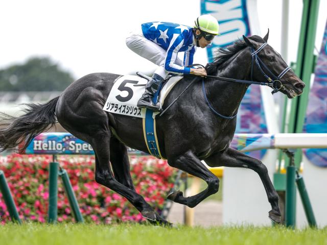 【東京5R新馬戦結果】リアライズシリウスが7馬身差圧勝 ポエティックフレア産駒のJRA初勝利