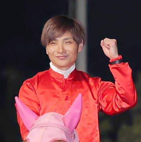 山崎誠士騎手が通算2000勝　今後は調教師も視野