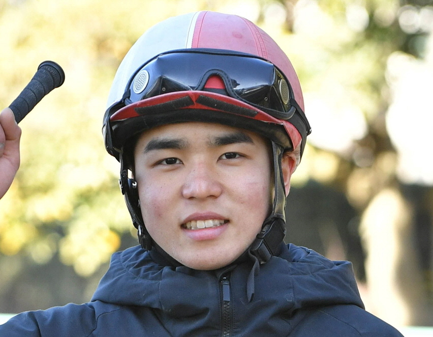 落馬負傷の上里について師匠の加藤士師が説明　肋骨と鎖骨の骨折、肺挫傷との診断「１週間で退院はできそう」