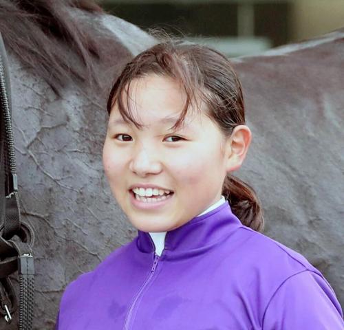【函館1R・2歳未勝利】9番人気のシーグルロスが新馬戦11着から一変　小林美駒騎手は今年の函館で4勝目