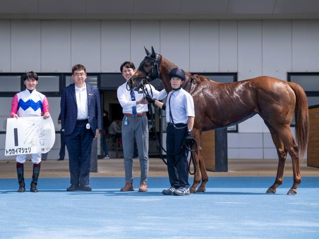 【2歳未勝利函館1Rレース後コメント】トウカイマシェリ鮫島克駿騎手ら
