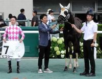 　福島６Ｒを制したピコシー