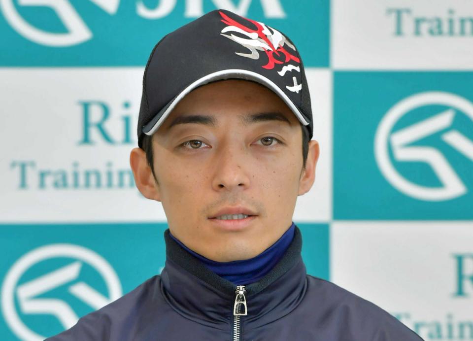 川田将雅　馬場馬術競技「引退競走馬杯」に参加　長男・純煌君と共に