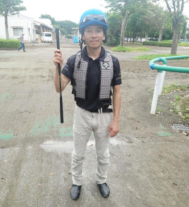 七夕賞Ｖの柴田大知が美浦トレセンで祝福責め「泣いてないです（笑）」重賞制覇は４年７カ月ぶり