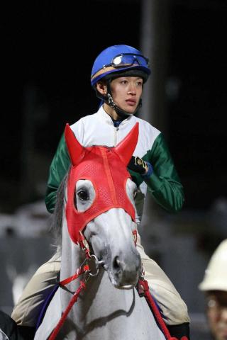 【地方競馬】石川倭　門別1Rで通算1300勝達成　門別の現役騎手で5人目