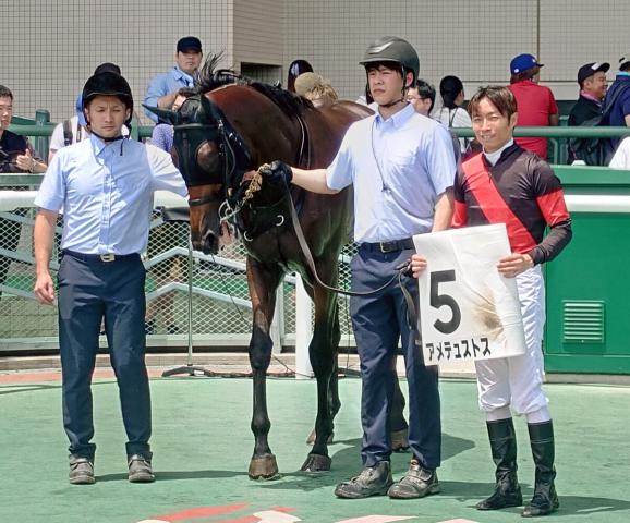 【福島3R・2歳未勝利】アメテュストスが首の上げ下げの大接戦を鼻差で制す　大野拓弥騎手「うまくいきました」