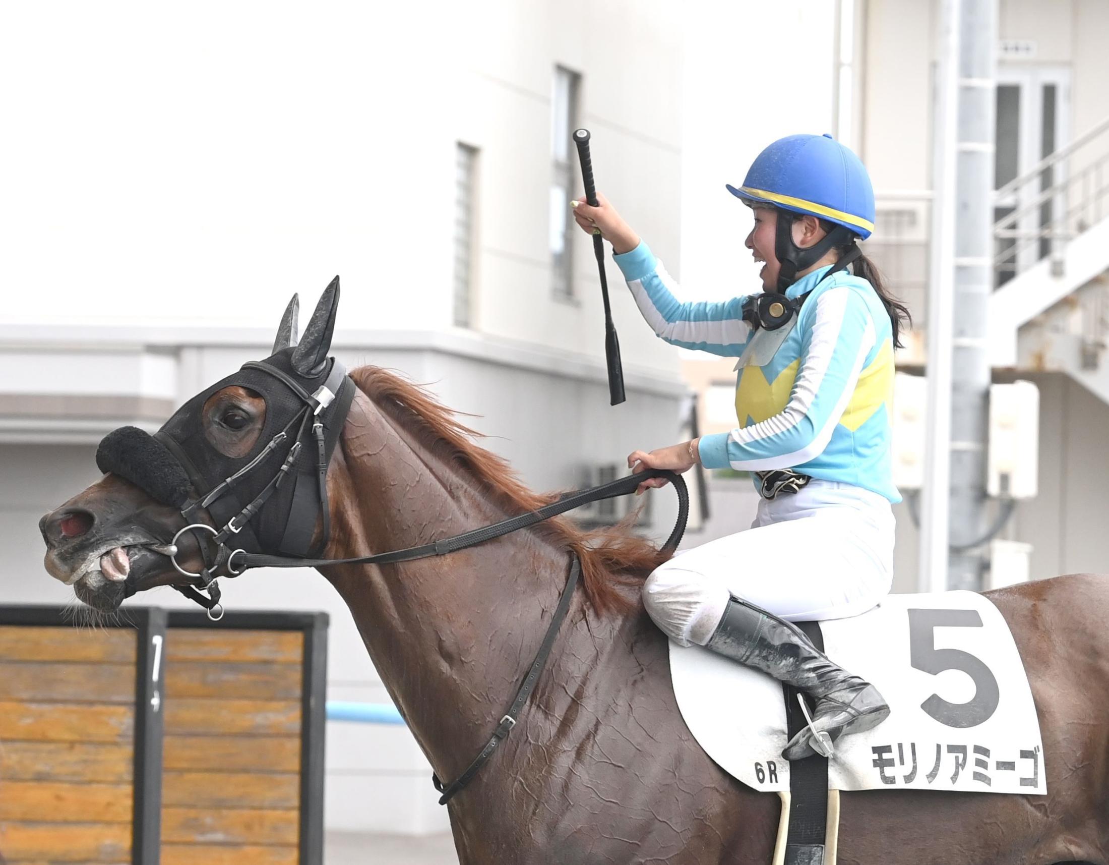 小林美駒騎手が節目のＪＲＡ通算５０勝目達成　「自分なりにベストの騎乗ができた」今夏函館で９勝目と好調