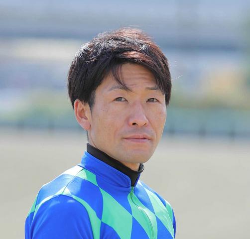 森泰斗調教師と石崎駿調教師が10月に厩舎を開業