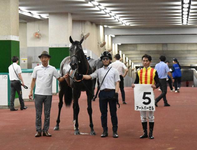 【新潟4R・新馬戦】良血アートバーゼル快勝　戸崎「内容は良かったし道中のリズムも良かった」