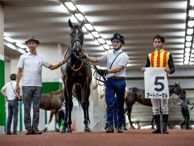 ⑤◆　競馬　JRA　◆　ゼンノロブロイ　◆　有馬記念　◆　数量限定記念シャツ　◆ JRAホームページ｜データファイル｜競走成績データ