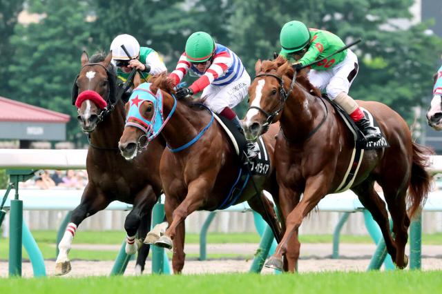 【札幌11R・UHB賞】2着馬との差は2センチ!　フィオライアが激戦制した　鮫島克駿騎手「全く分からなかった」