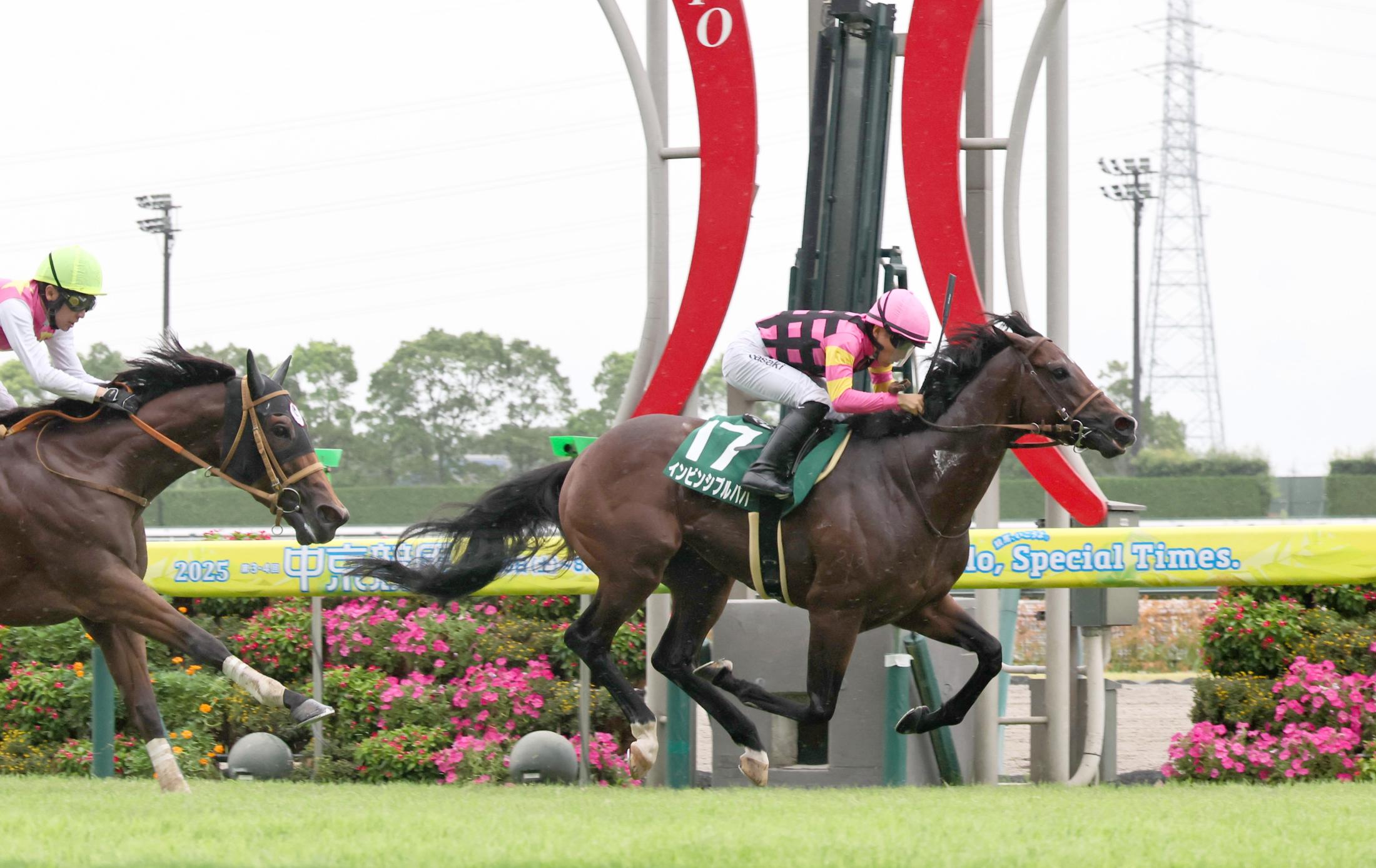 【ＣＢＣ賞】インビンシブルパパが逃げ切りＶ　２日連続重賞勝利の佐々木「中京に来て良かったです」