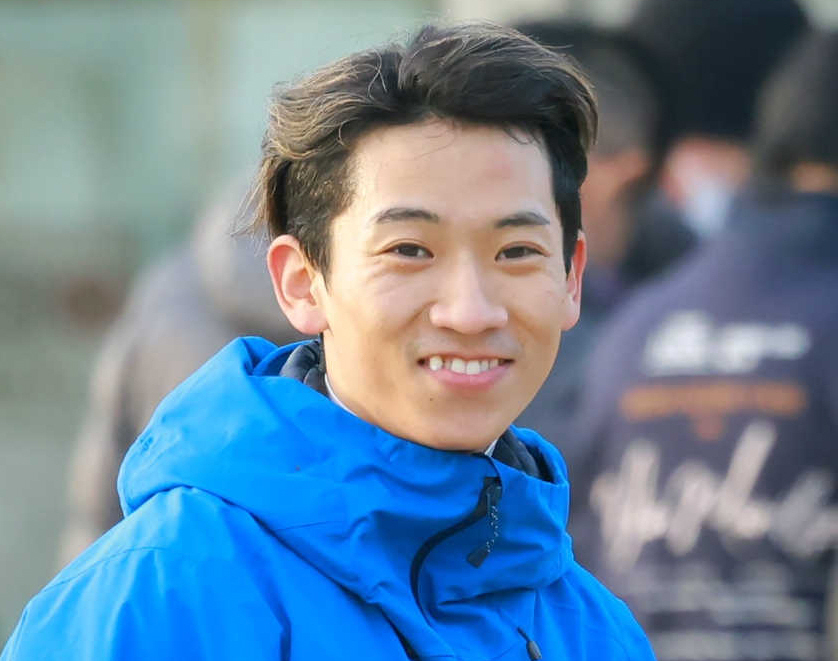 週末お役立ち特注ジョッキー　荻野極騎手