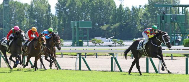 【新潟1R・2歳未勝利】コントレイル産駒のジーネキングが3戦目初V　戸崎圭太騎手「スタートだけだと思っていた」