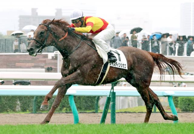 【札幌5R・2歳新馬】武豊騎手騎乗のジャスティンシカゴが鮮やか逃げ切り　「着差以上に余裕がありました」