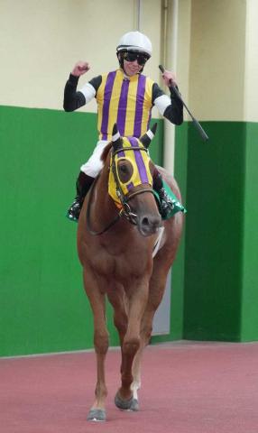 【中京記念】3歳牝馬マピュースが重賞初制覇　2着は逃げたシンフォーエバーで3歳馬ワンツー