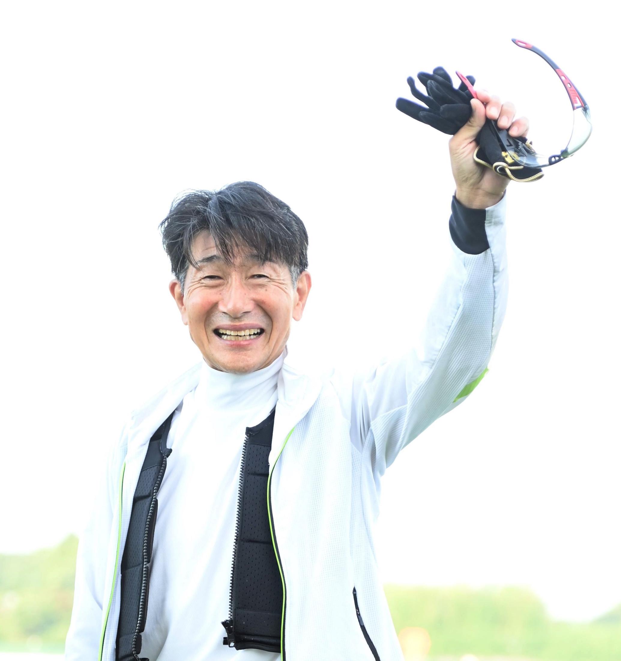 ＪＲＡ現役最年長ジョッキー柴田善が休養から復帰後初の追い切り騎乗「やっぱり馬に乗るのはいい」　９月頭の中山開催からの実戦復帰を目標に
