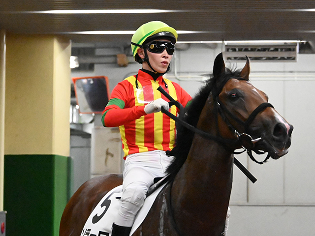 【メイクデビュー中京5Rレース後コメント】ソラーロ亀田温心騎手ら