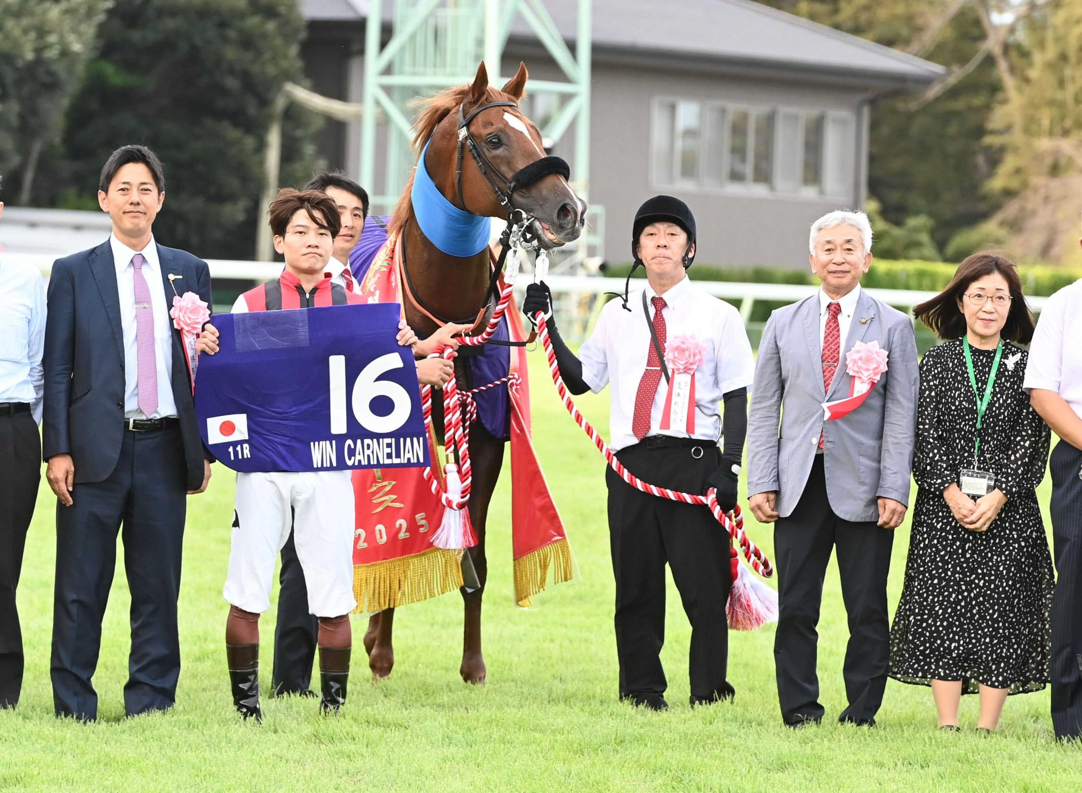 ８歳にしてＧ１制覇成し遂げたウインカーネリアン　鹿戸調教師「相棒」の勝利に「感慨深いものがある」