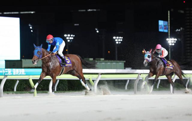 【JDC】ナルカミ4連勝でG1級初制覇　2冠馬ナチュラルライズに3馬身差　戸崎圭太騎手「すごく強い走り」