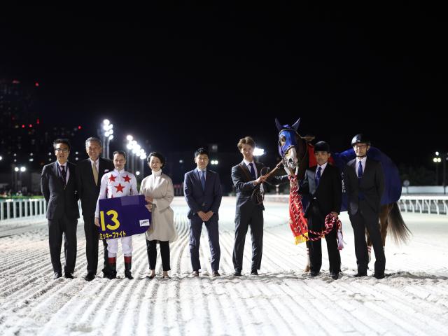 JBC饷å졼女ȡۥߥåե C.᡼뵳