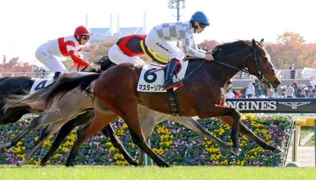【東京6R・2歳新馬】鋭い差し脚を繰り出してマスターソアラがデビューV　横山武史騎手はJRA年間100勝を達成