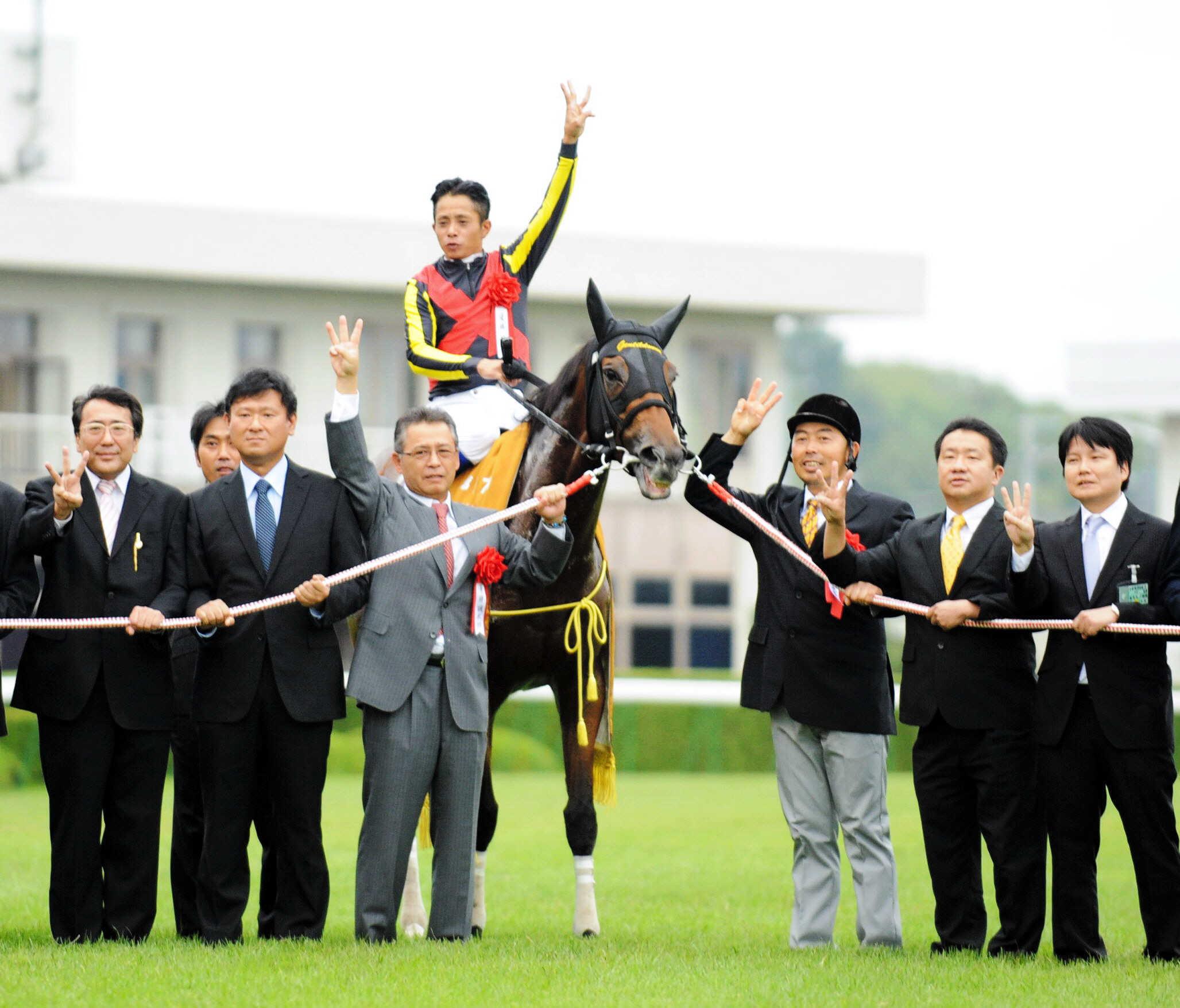 ３冠牝馬ジェンティルドンナ急死　１６歳史上初ジャパンＣ連覇などＧ１・７勝、母としてもＧ１馬輩出