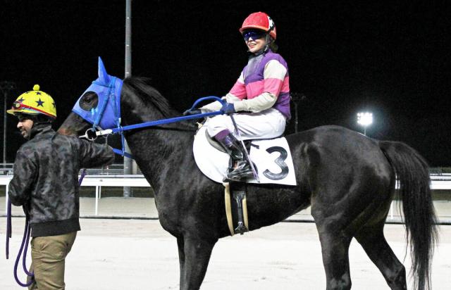 【宮下瞳騎手・引退会見3】「今は女性騎手が同等に戦えると思います」競馬の世界にも「産休があれば」